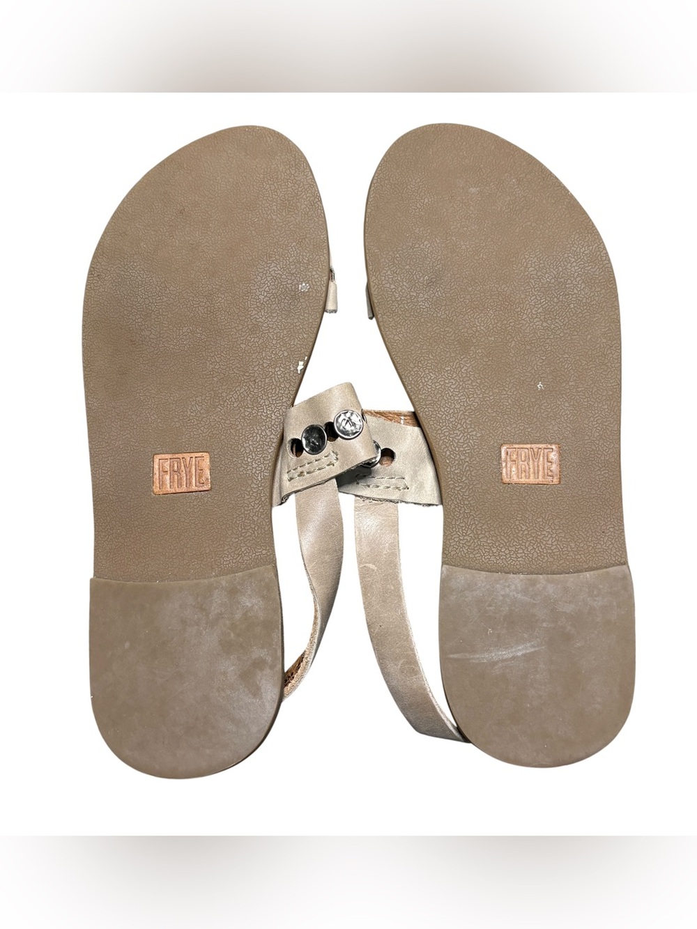 FRYE Leather Studded Concho T-Strap Sandals 7.5M Gray Taupe Boho - Picture 5 of 5